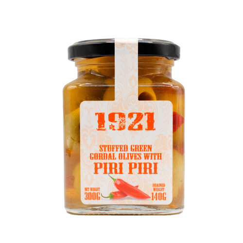 aceituna-verde-gordal-rellena-de-pimiento-piri-piri-1921-resized.jpg