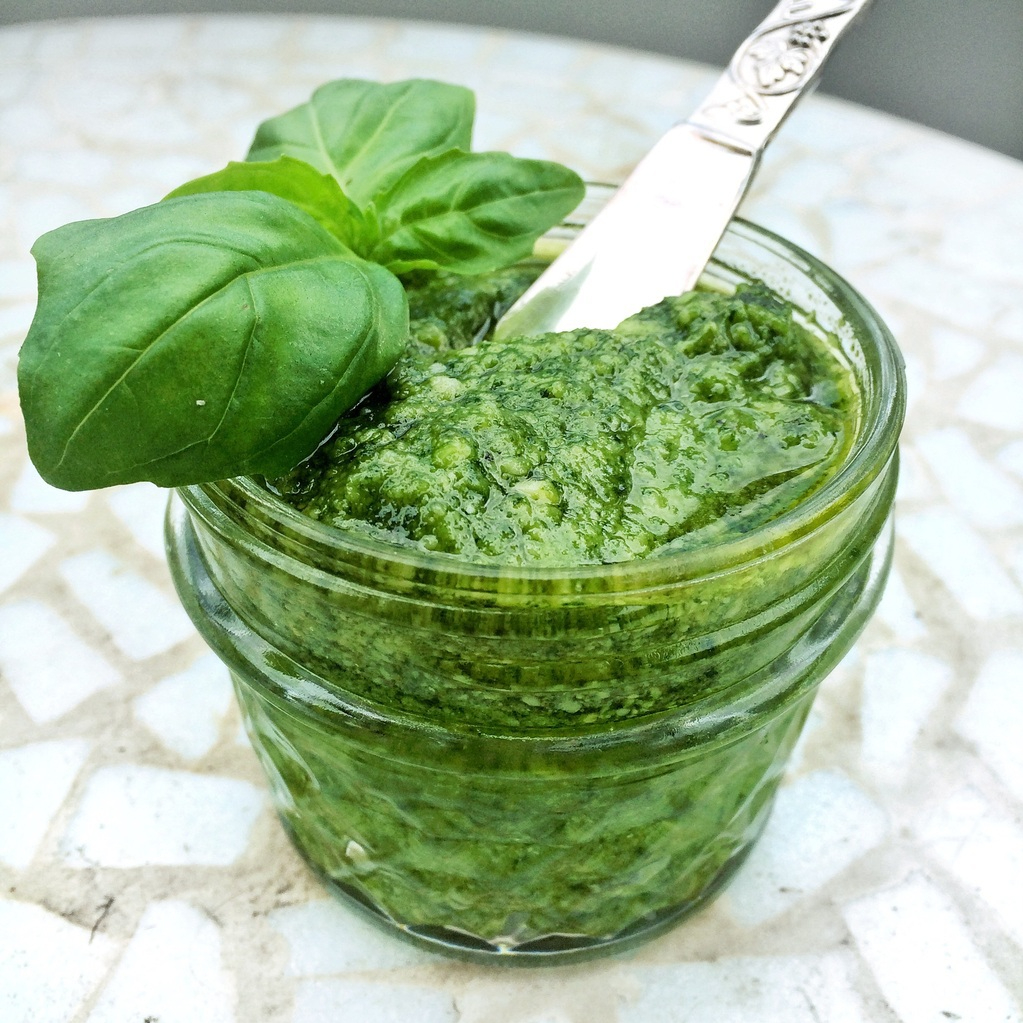 dish-food-green-cooking-herb-produce-559434-pxhere.com-resized.jpg